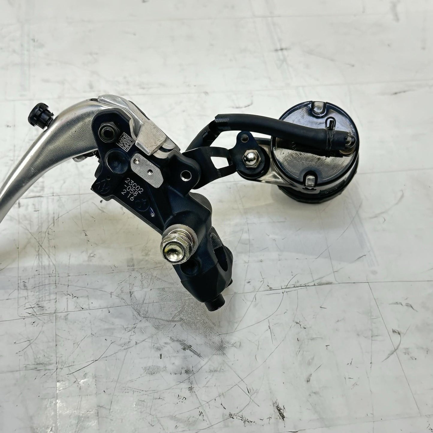 2021 - 2024 APRILIA TUONO V4 1100 FRONT BRAKE MASTER CYLINDER LEVER RESERVOIR