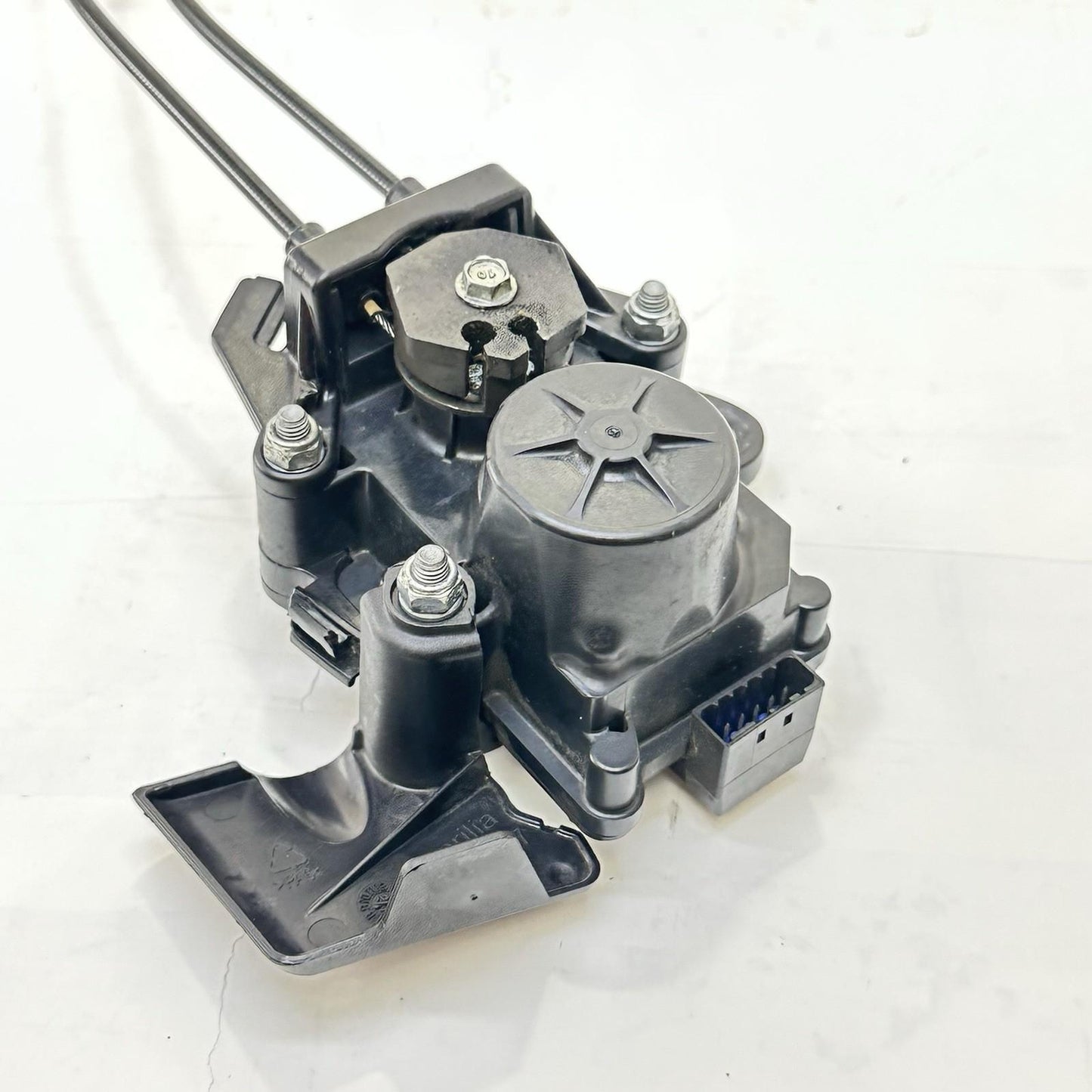 2021 - 2024 APRILIA TUONO V4 1100 EXHAUST VALVE SERVO CONTROL MOTOR CABLES LINES