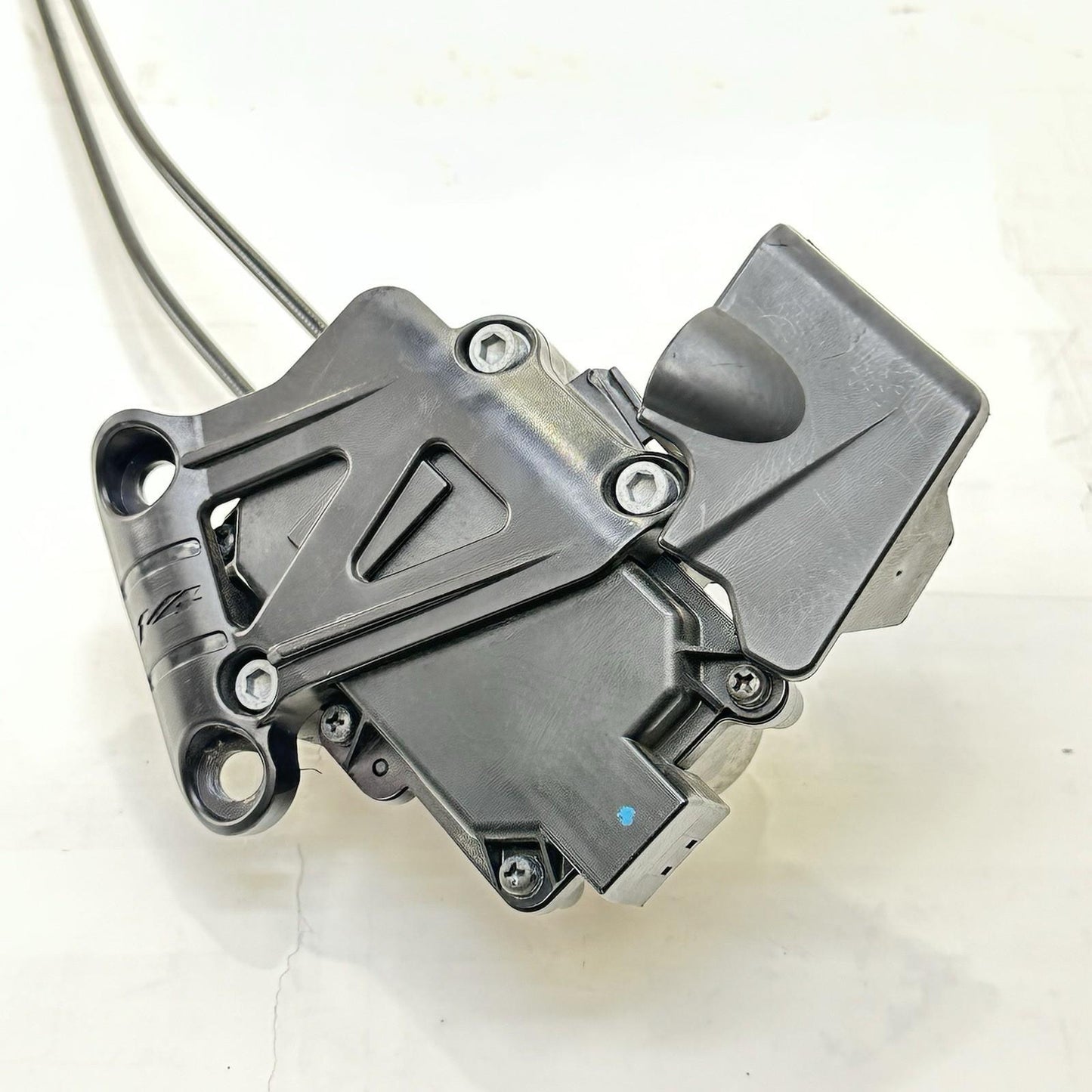 2021 - 2024 APRILIA TUONO V4 1100 EXHAUST VALVE SERVO CONTROL MOTOR CABLES LINES