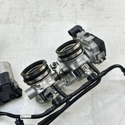 2021 - 2024 APRILIA TUONO V4 1100 THROTTLE BODIES FUEL INJECTORS SET PAIR STOCK