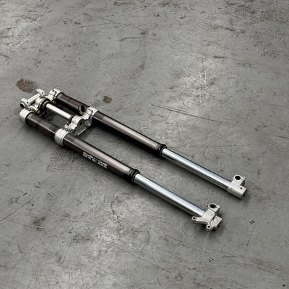 2000 - 2003 KTM 300EXC 250 300 380 SX EXC FORKS Front Left Right TRIPLE TREE