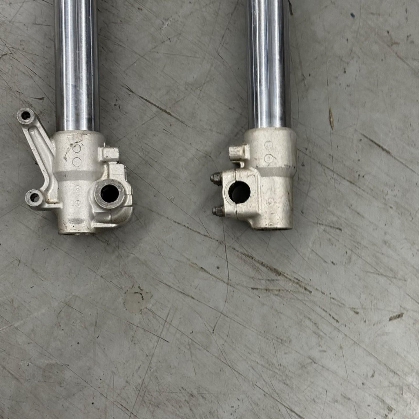 1994 1995 YAMAHA YZ250 FORKS FRONT SUSPENSION TRIPLE TREE STRAIGHT STOCK