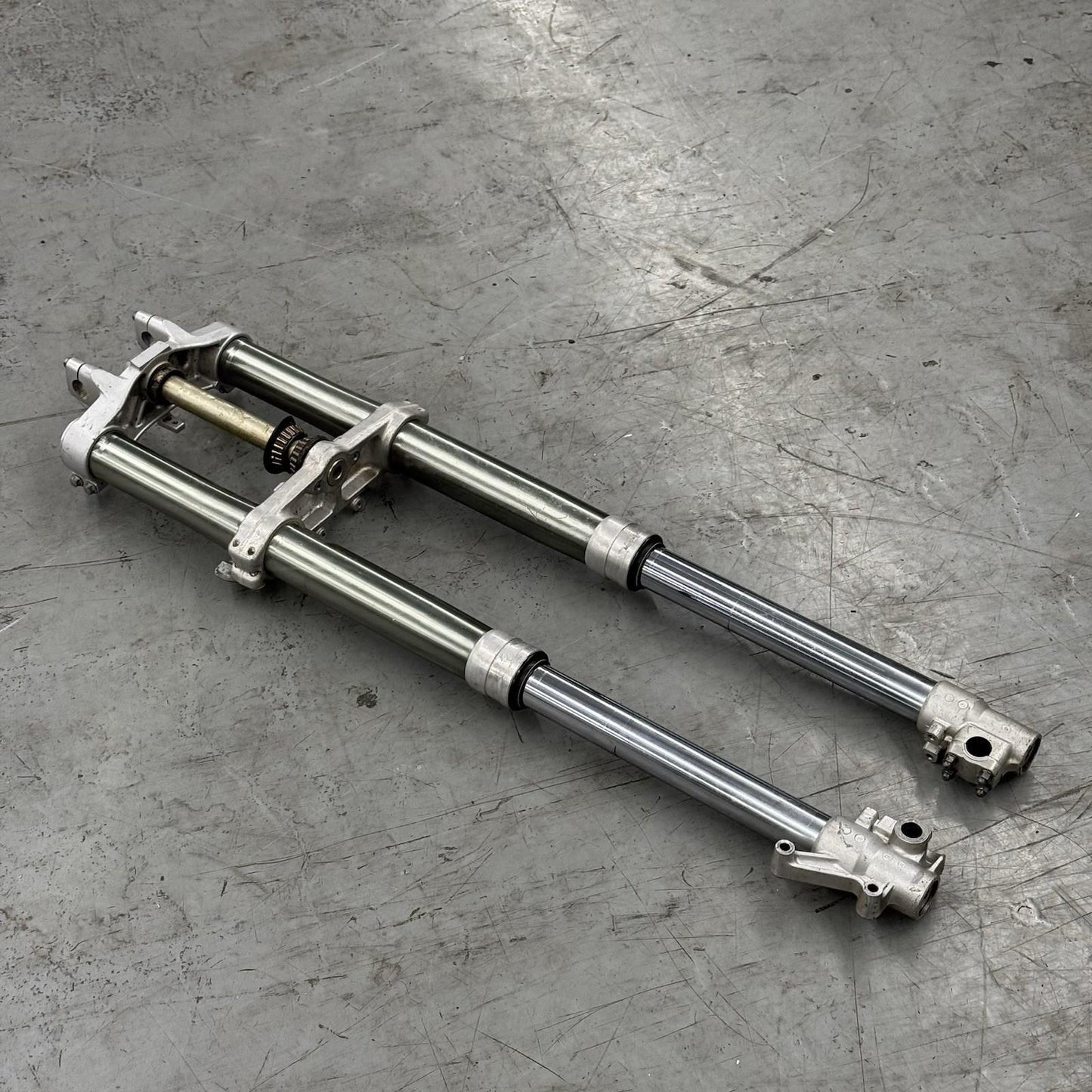 1994 1995 YAMAHA YZ250 FORKS FRONT SUSPENSION TRIPLE TREE STRAIGHT STOCK