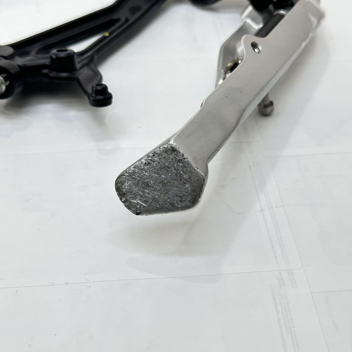 2018 - 2024 DUCATI PANIGALE V4S KICKSTAND SIDE LEG PROP BRACKET MOUNT SENSOR SET