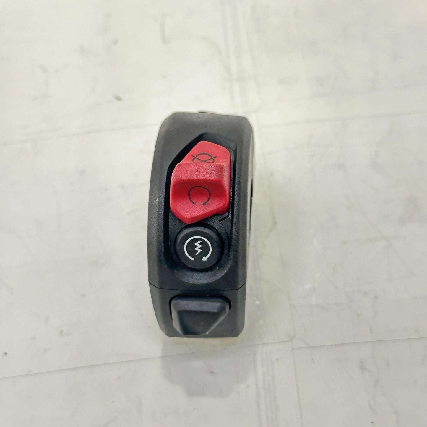 2018 - 2024 DUCATI PANIGALE V4S RIGHT SWITCH CONTROL START STOP KILL ON OFF
