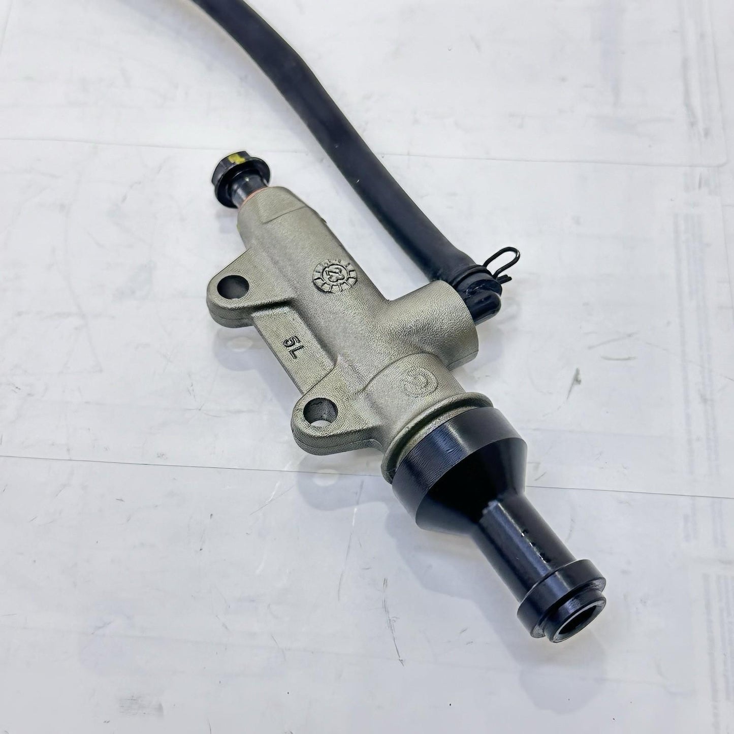 2018 - 2024 DUCATI PANIGALE V4S REAR BRAKE MASTER CYLINDER RESERVOIR CANISTER