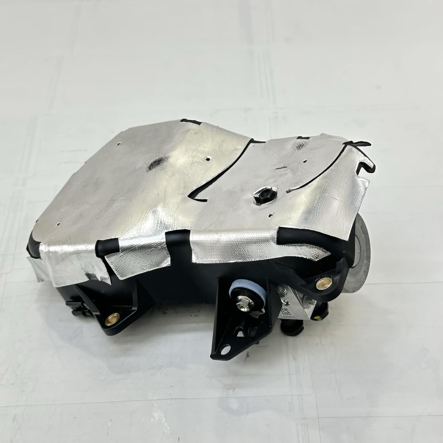 2018 - 2024 DUCATI PANIGALE V4S ABS PUMP BRAKE SYSTEM UNIT BRACKET MOUNT BOLTS