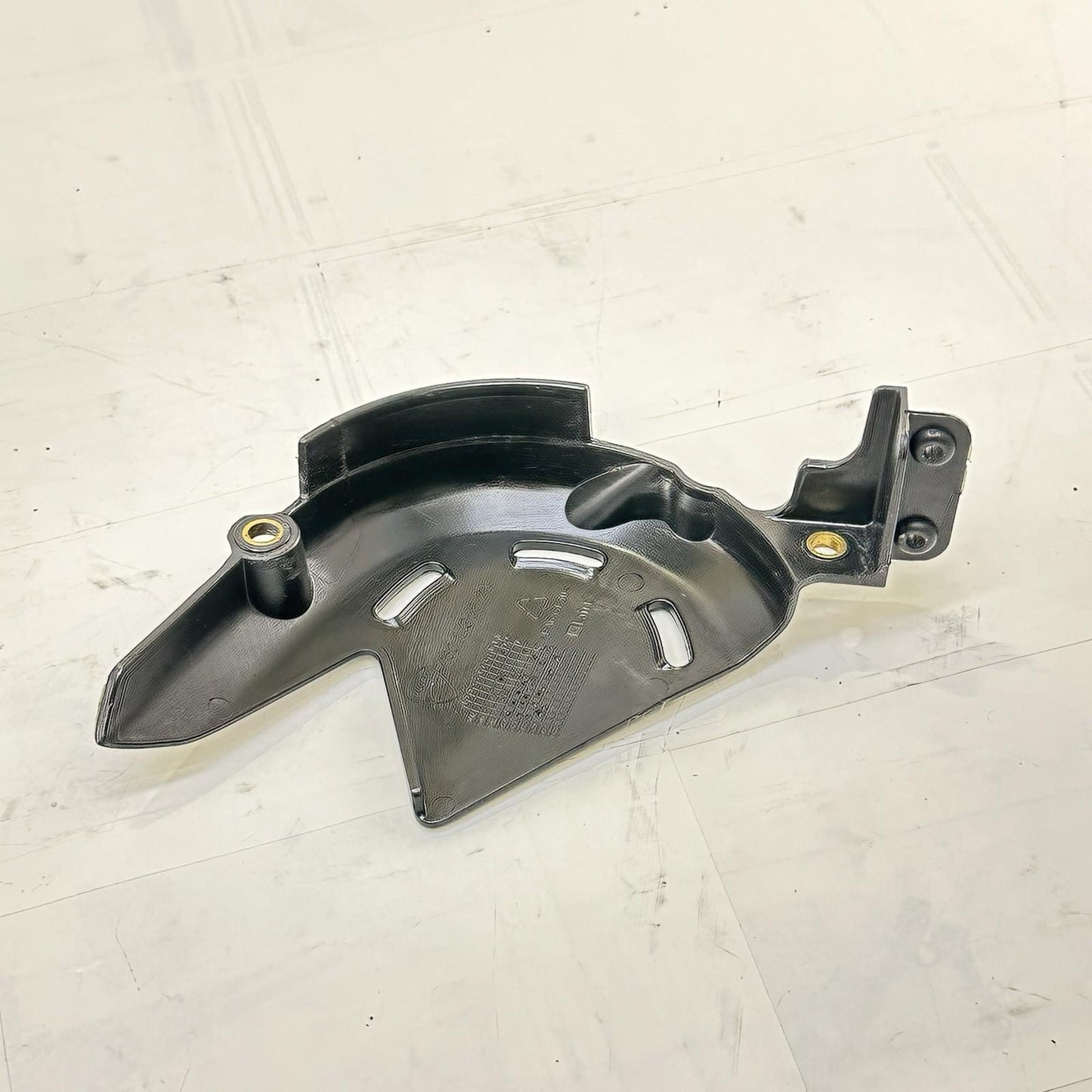 2018 - 2024 DUCATI PANIGALE V4S SPROCKET COVER CHAIN GUIDE PLASTIC SET