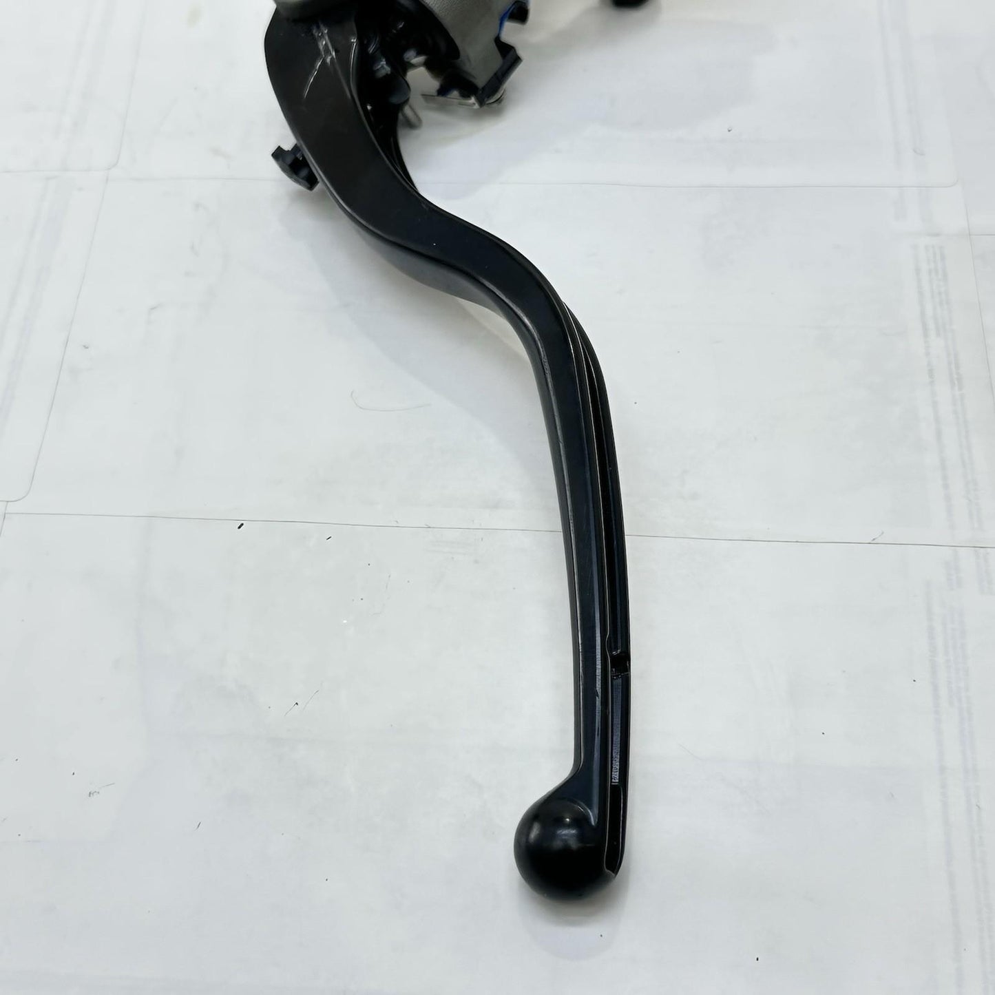 2018 - 2024 DUCATI PANIGALE V4S FRONT CLUTCH MASTER CYLINDER RESERVOIR BREMBO