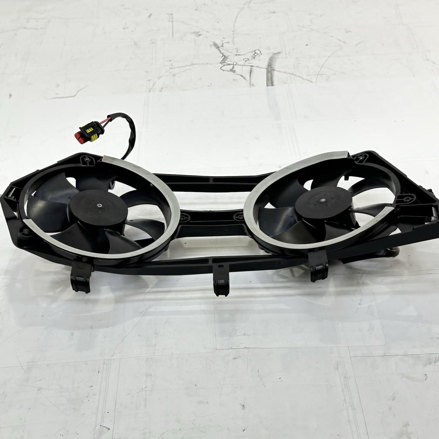 2018 - 2024 DUCATI PANIGALE V4S RADIATOR FANS ENGINE MOTOR COOLING SET STOCK