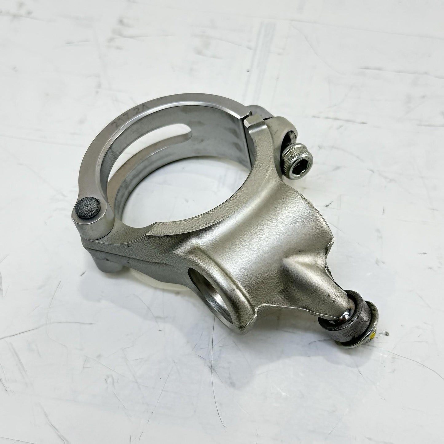 2018 - 2024 DUCATI PANIGALE V4S CLIP ON HANDLE BARS CLAMP LEFT RIGHT SILVER PAIR
