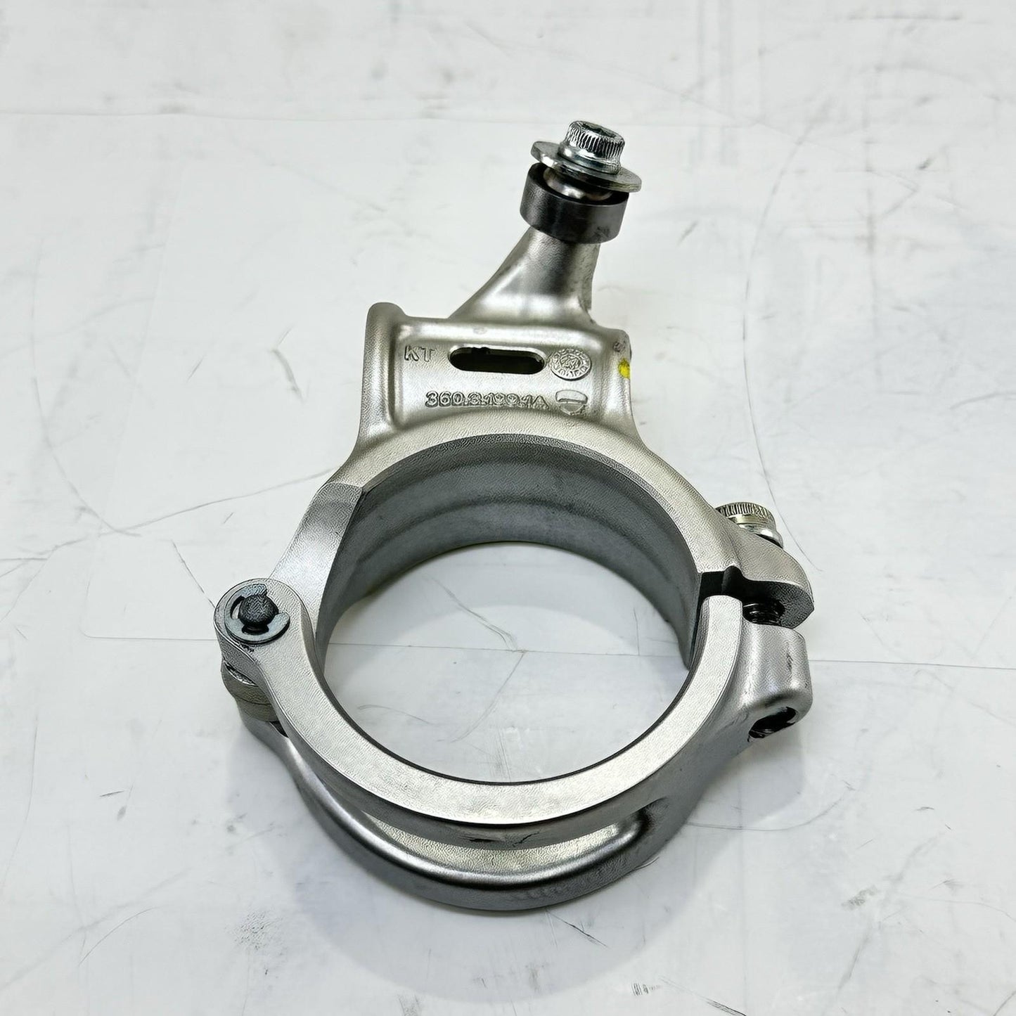 2018 - 2024 DUCATI PANIGALE V4S CLIP ON HANDLE BARS CLAMP LEFT RIGHT SILVER PAIR
