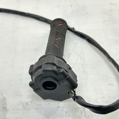 2018 - 2024 DUCATI PANIGALE V4S RIGHT THROTTLE CONTROL GRIP ACCELERATOR