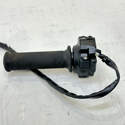 2018 - 2024 DUCATI PANIGALE V4S RIGHT THROTTLE CONTROL GRIP ACCELERATOR