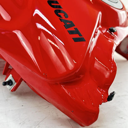2018 - 2024 DUCATI PANIGALE V4S FUEL TANK GAS PETROL RESERVOIR RED STOCK