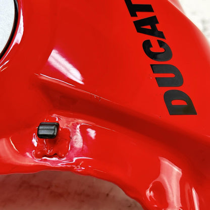 2018 - 2024 DUCATI PANIGALE V4S FUEL TANK GAS PETROL RESERVOIR RED STOCK
