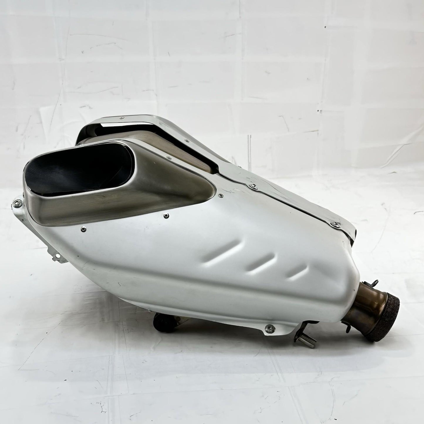 2018 - 2024 DUCATI PANIGALE V4S MUFFLER EXHAUST HEADER PIPE SILVER *SCUFFED*