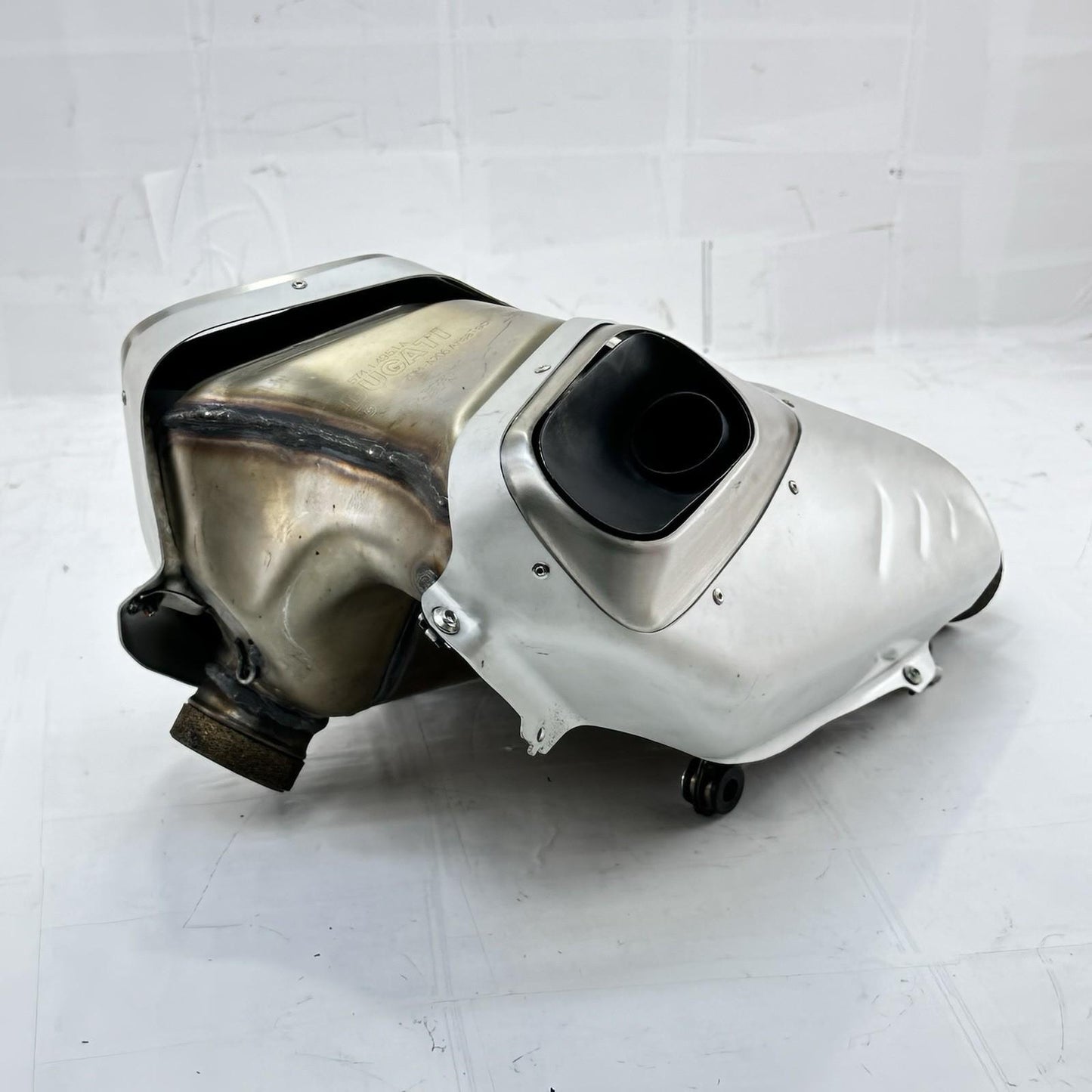 2018 - 2024 DUCATI PANIGALE V4S MUFFLER EXHAUST HEADER PIPE SILVER *SCUFFED*