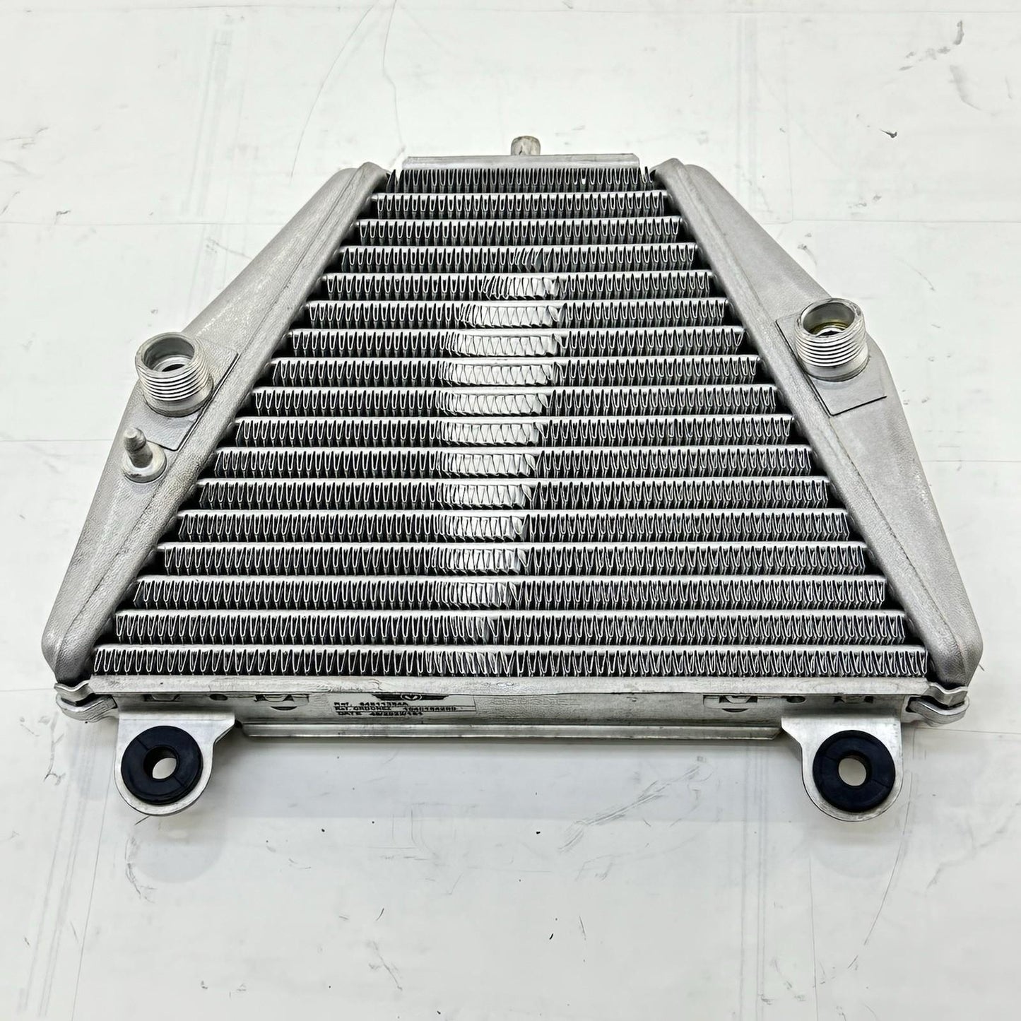 2018 - 2024 DUCATI PANIGALE V4S OIL COOLER LOWER RADIATOR ENGINE *FLAT FINS*