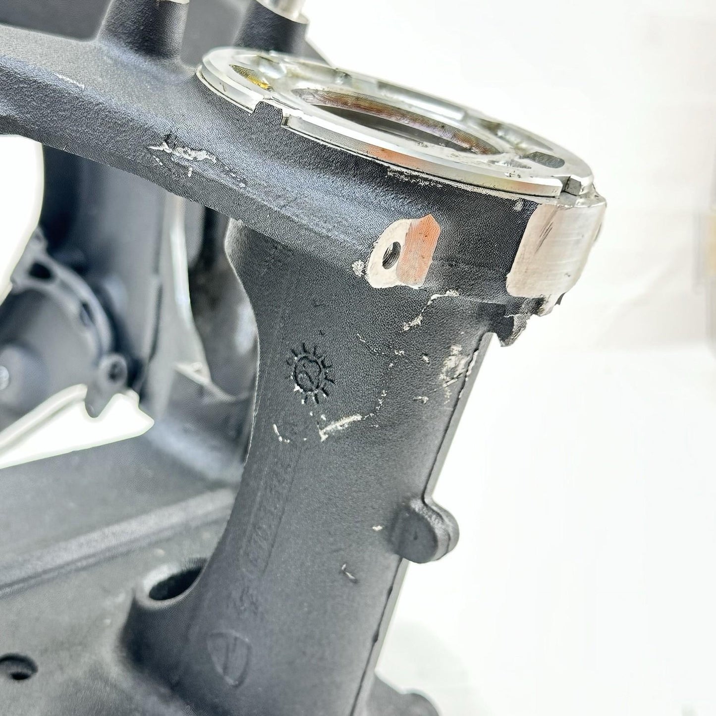 2018 - 2024 DUCATI PANIGALE V4 V4S FRAME BODY CHASSIS MAIN BLACK STOCK