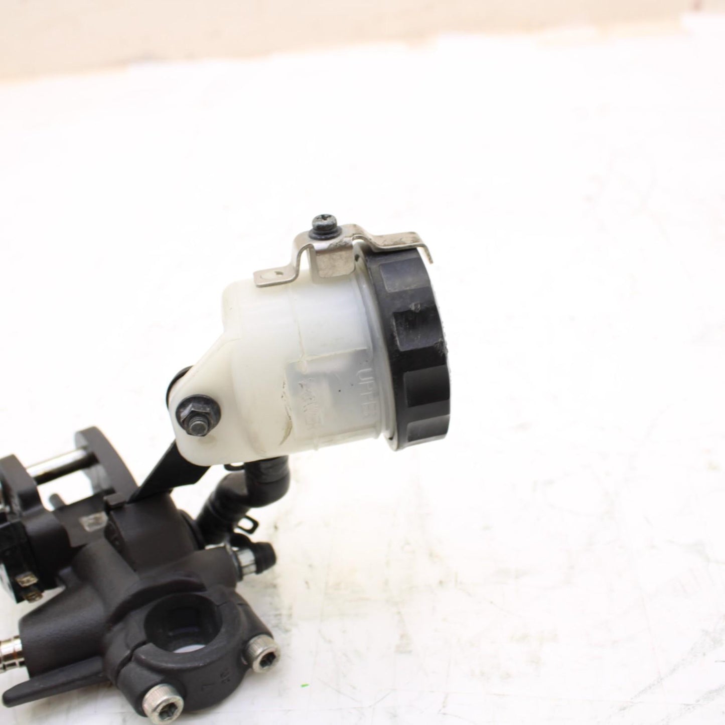 2011 - 2015 Kawasaki NINJA ZX10R FRONT BRAKE MASTER CYLINDER BRAKING BLACK STOCK