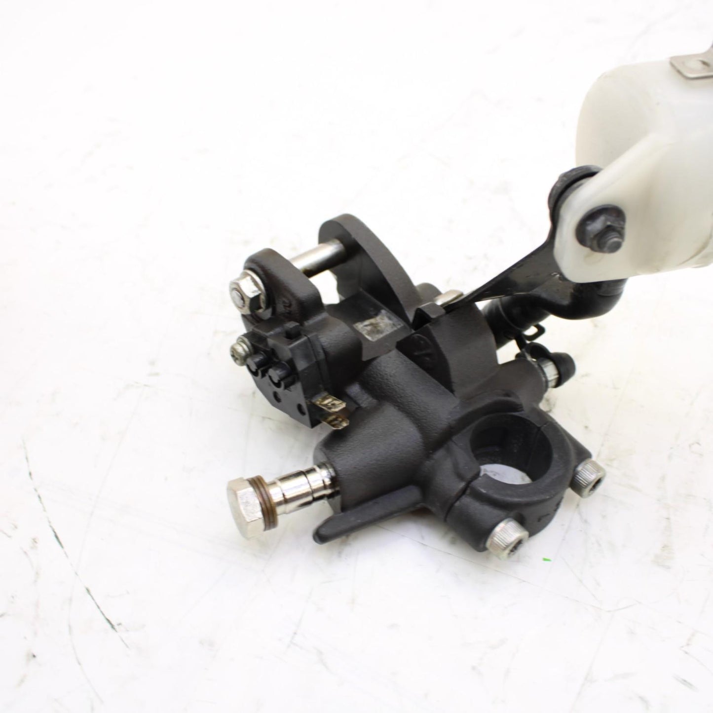 2011 - 2015 Kawasaki NINJA ZX10R FRONT BRAKE MASTER CYLINDER BRAKING BLACK STOCK