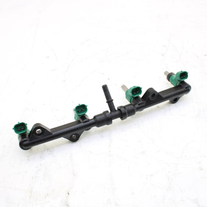 2011 - 2015 KAWASAKI NINJA ZX10RFUEL INJECTORS RAIL SET ELECTRICAL STOCK