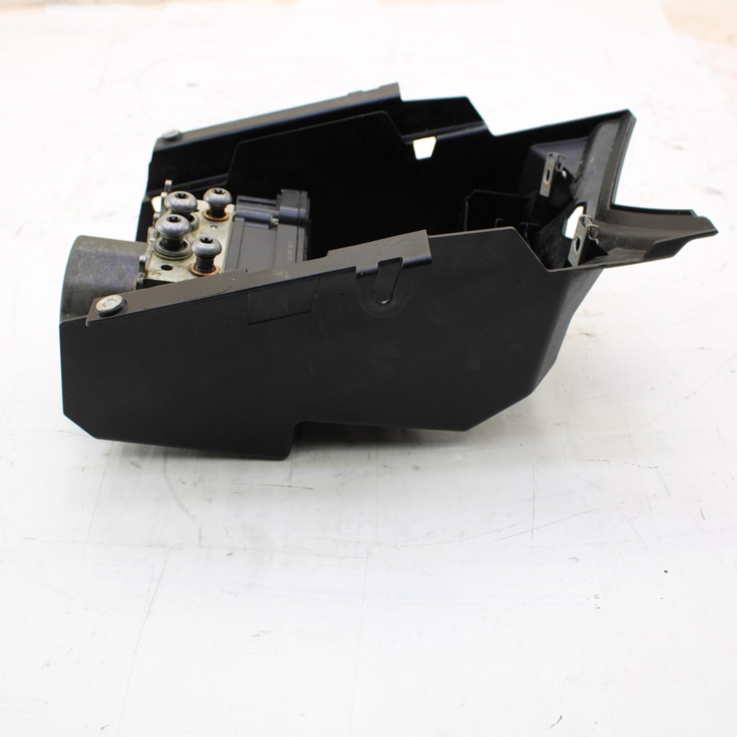 2009 - 2014 BMW S1000RR ABS PUMP BRAKE CONTROL MODULATOR UNIT BATTERY TRAY STOCK