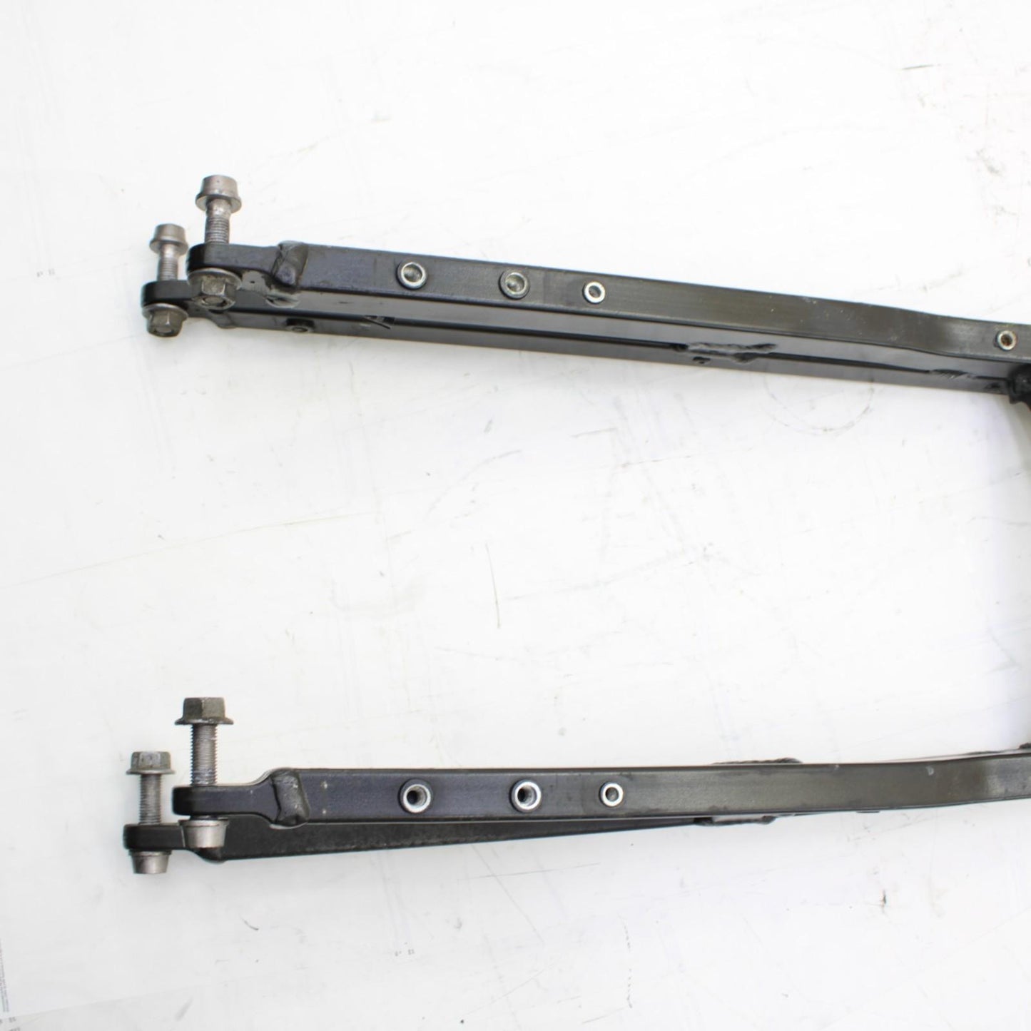 2009 - 2014 BMW S1000RR SUBFRAME REAR BACK SUB FRAME BLACK STRAIGHT STOCK