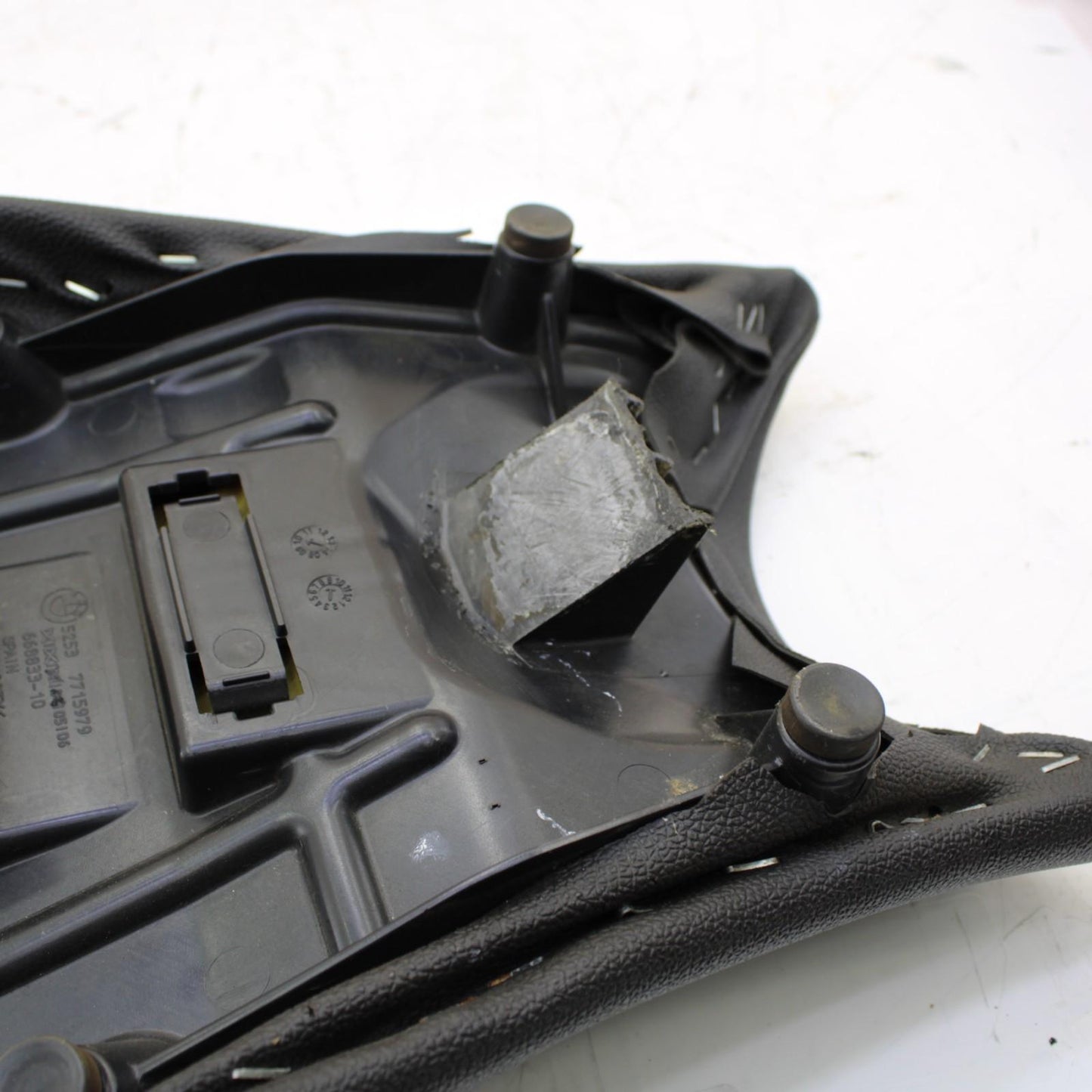 2009 - 2014 BMW S1000RR SEAT FRONT DRIVERS PAD SADDLE PILLION BLACK STOCK