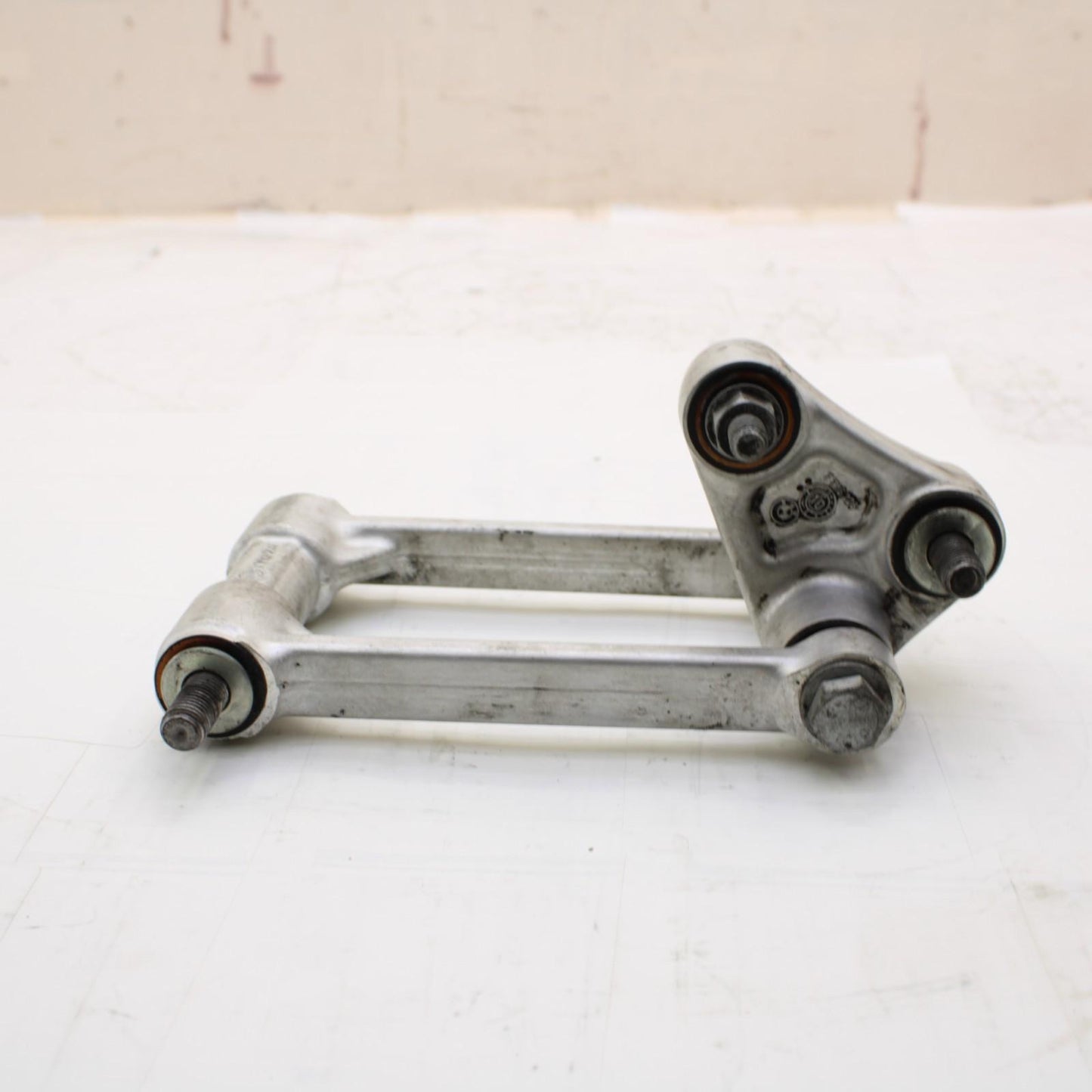 2010 - 2014 BMW S1000RR DOGBONE REAR SHOCK LINKAGE LINK SILVER STRAIGHT