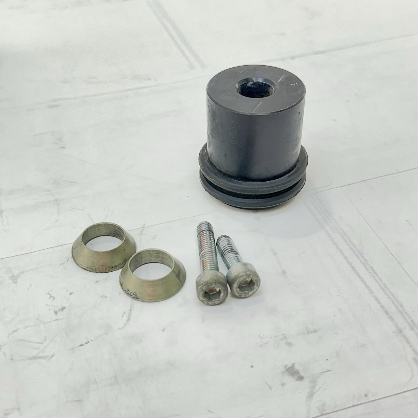 2009 - 2014 YAMAHA YZF R1 ENGINE BOLTS CRASH GUARDS MOTOR HARDWARE MOUNTING SET