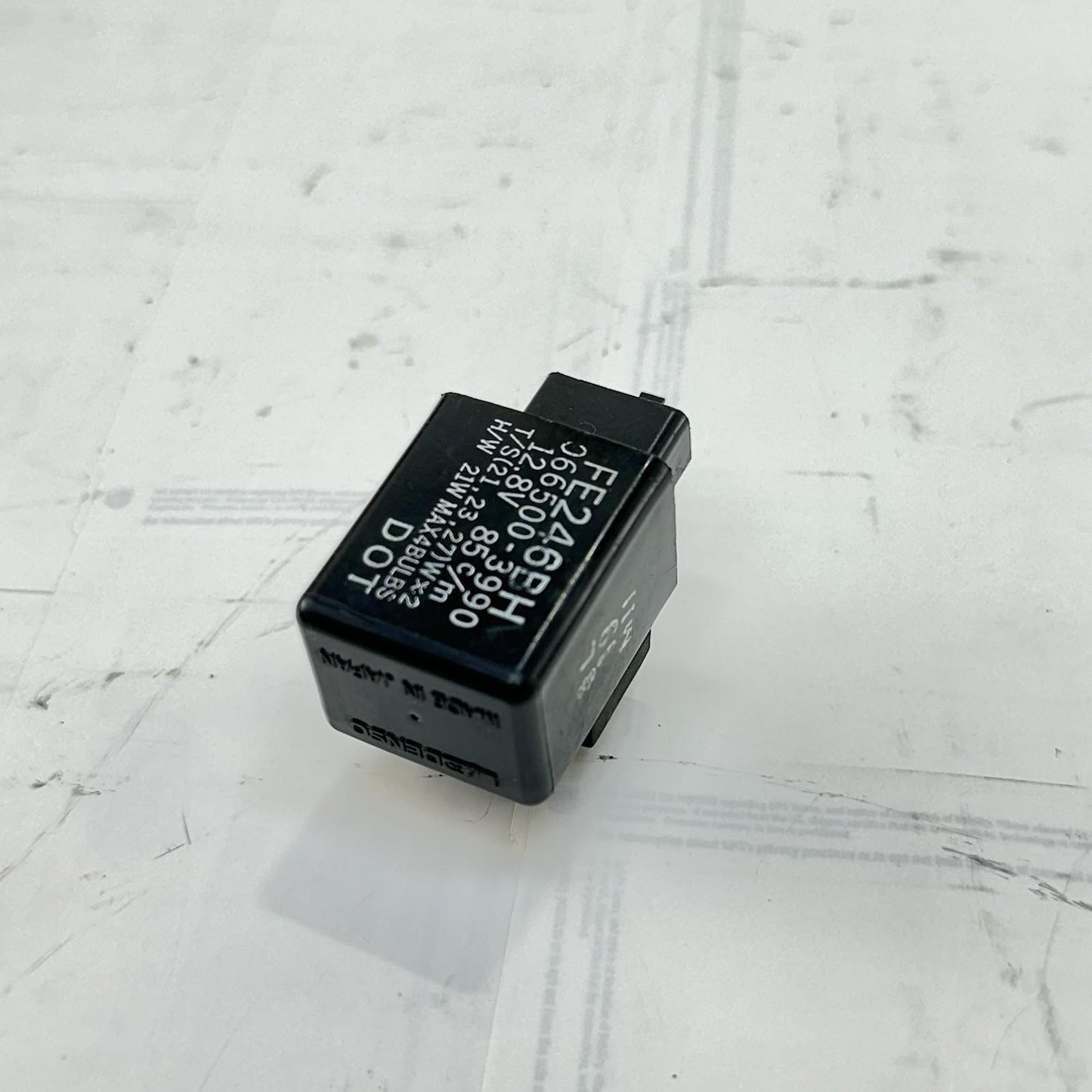 2009 - 2014 YAMAHA YZF R1 FLASHER RELAY TURN SIGNAL INDICATOR BLINKER SWITCH