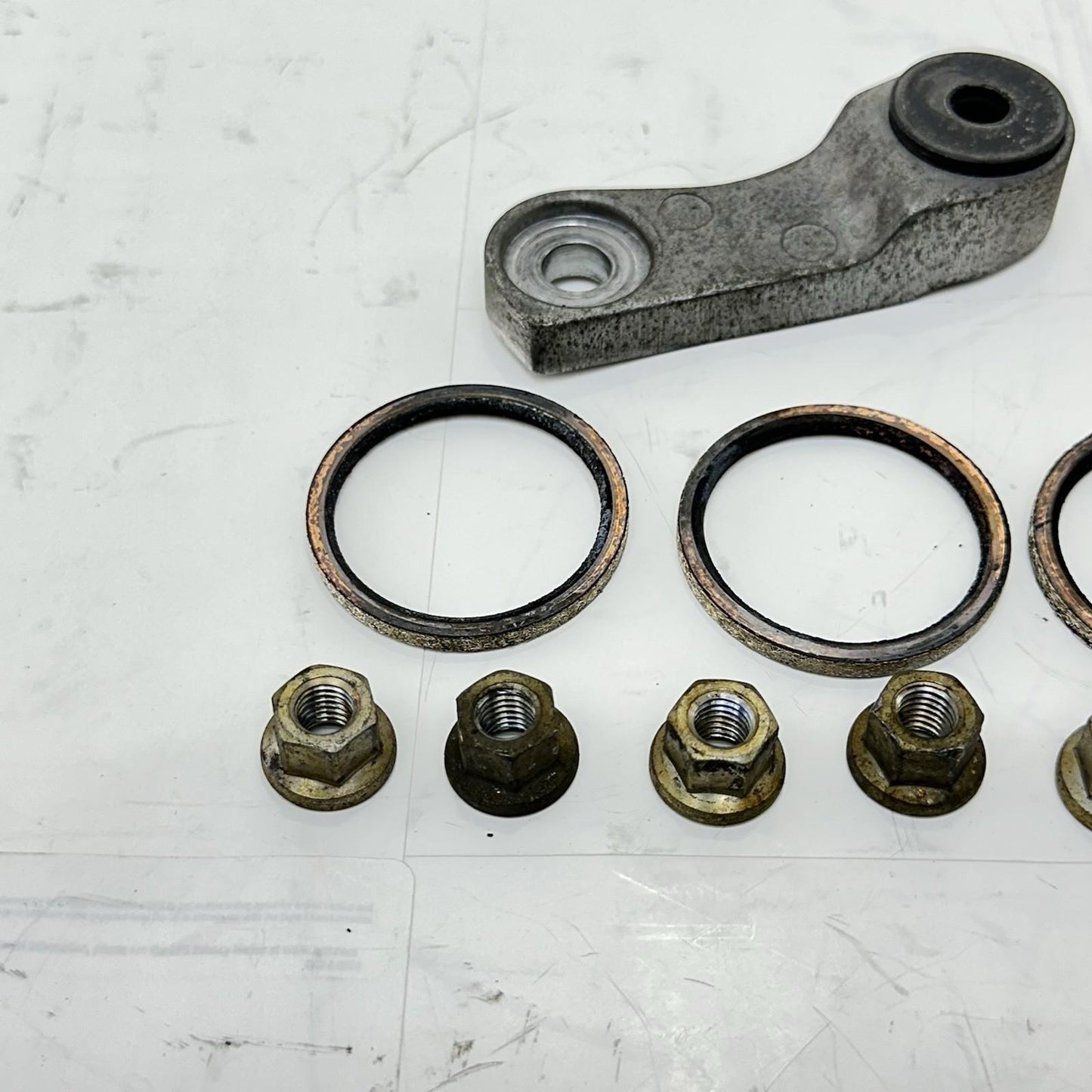 2009 - 2014 YAMAHA YZF R1 EXHAUST HEADER MANIFOLD MOUNTING HARDWARE NUTS SET