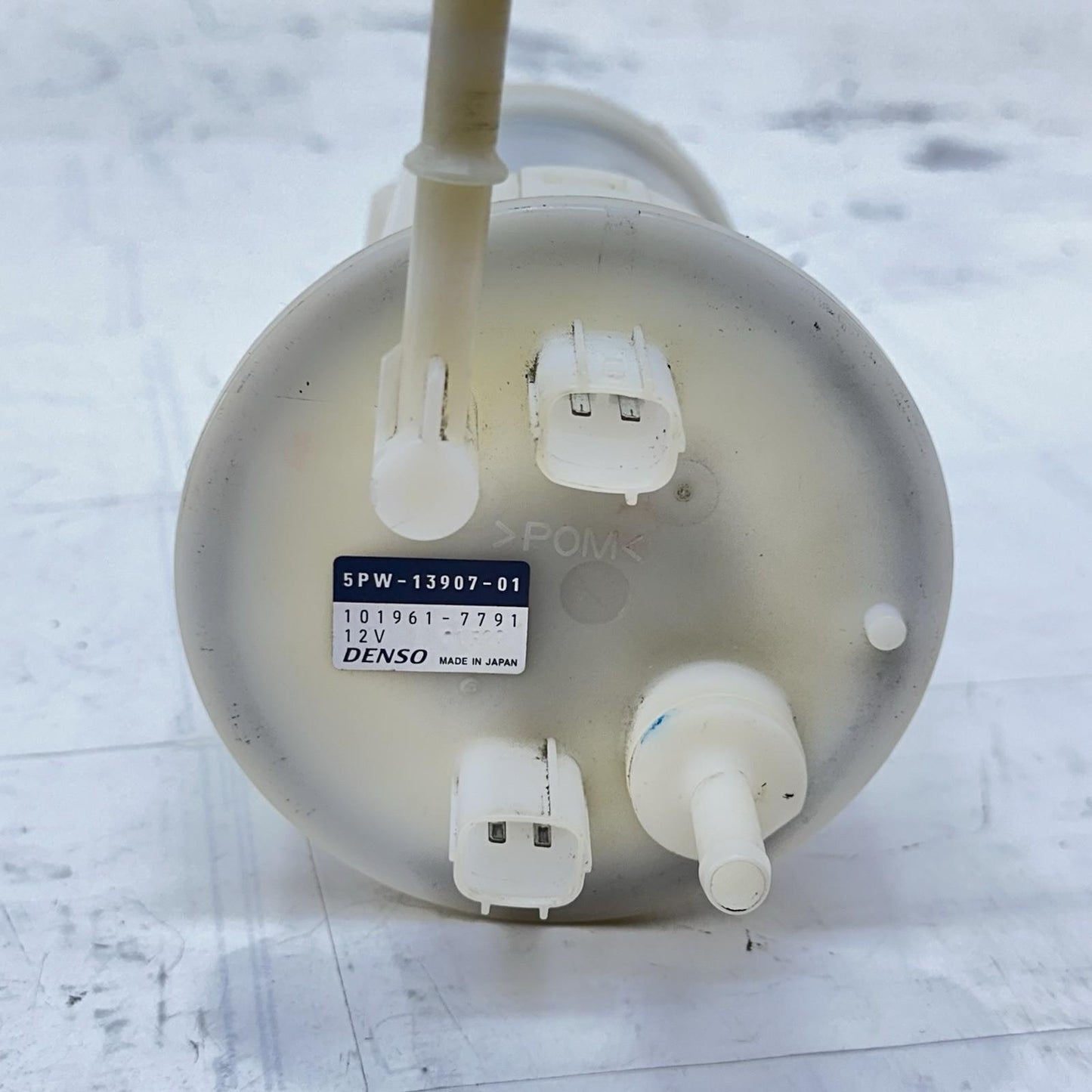 2009 - 2014 YAMAHA YZF R1 FUEL PUMP GAS PETROL SENDING UNIT BOLTS LINES HOSES