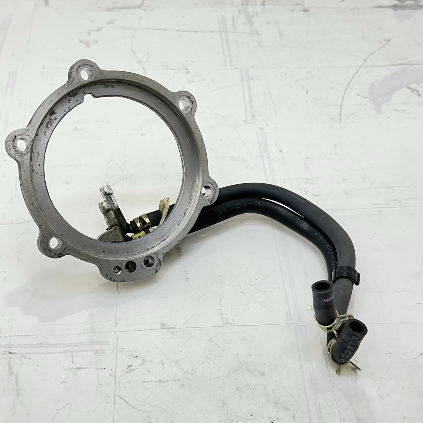 2009 - 2014 YAMAHA YZF R1 FUEL PUMP GAS PETROL SENDING UNIT BOLTS LINES HOSES