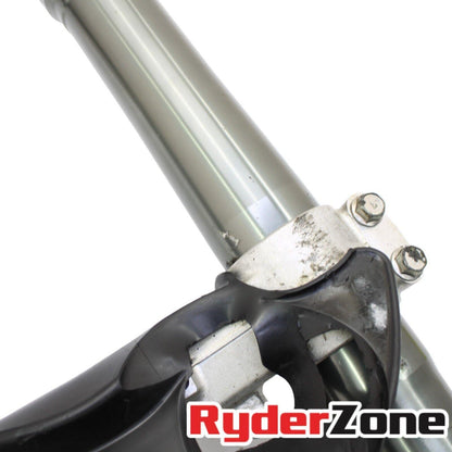 2022 2023 SUZUKI HAYABUSA FORKS FRONT SUSPENSION TUBE TRIPLE TREE * BENT *