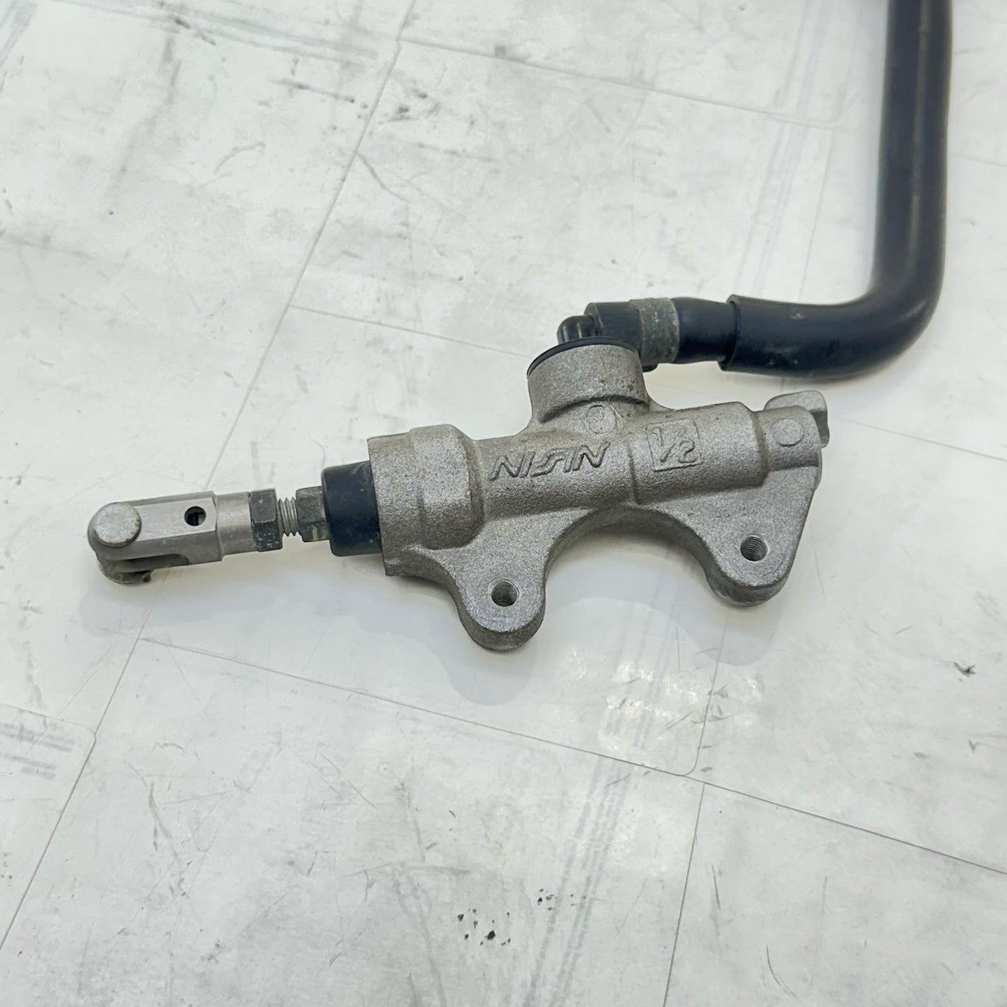 2009 - 2014 YAMAHA YZF R1 REAR BRAKE MASTER CYLINDER RESERVOIR CANISTER NISSIN