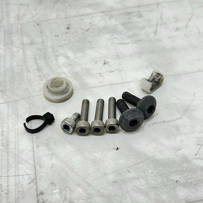 2009 - 2014 YAMAHA YZF R1 IGNITION LOCK SET KEY GAS CAP SEAT LATCH CLAMP BRACKET
