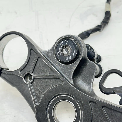 2009 - 2014 YAMAHA YZF R1 IGNITION LOCK SET KEY GAS CAP SEAT LATCH CLAMP BRACKET