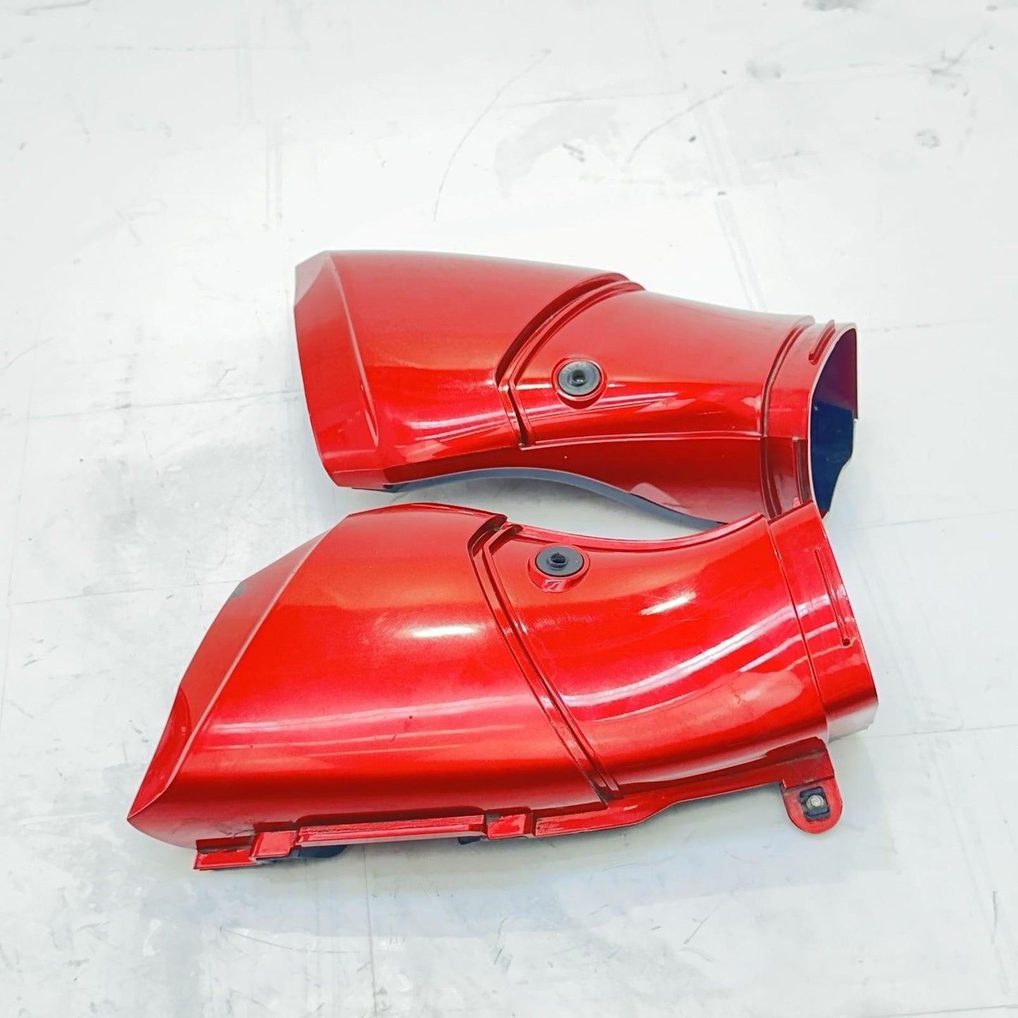 2009 - 2014 YAMAHA YZF R1 AIR INTAKE DUCTS RAM TUBES PAIR RED STOCK