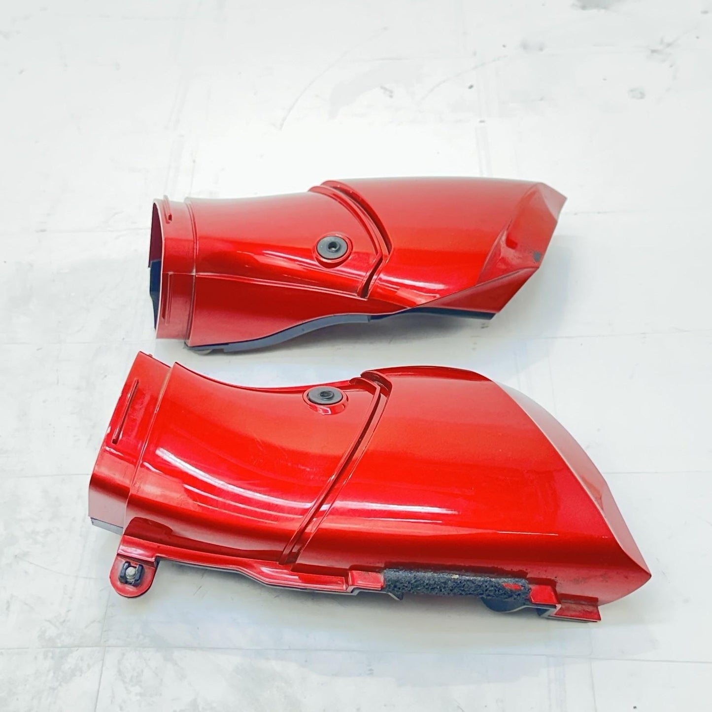 2009 - 2014 YAMAHA YZF R1 AIR INTAKE DUCTS RAM TUBES PAIR RED STOCK