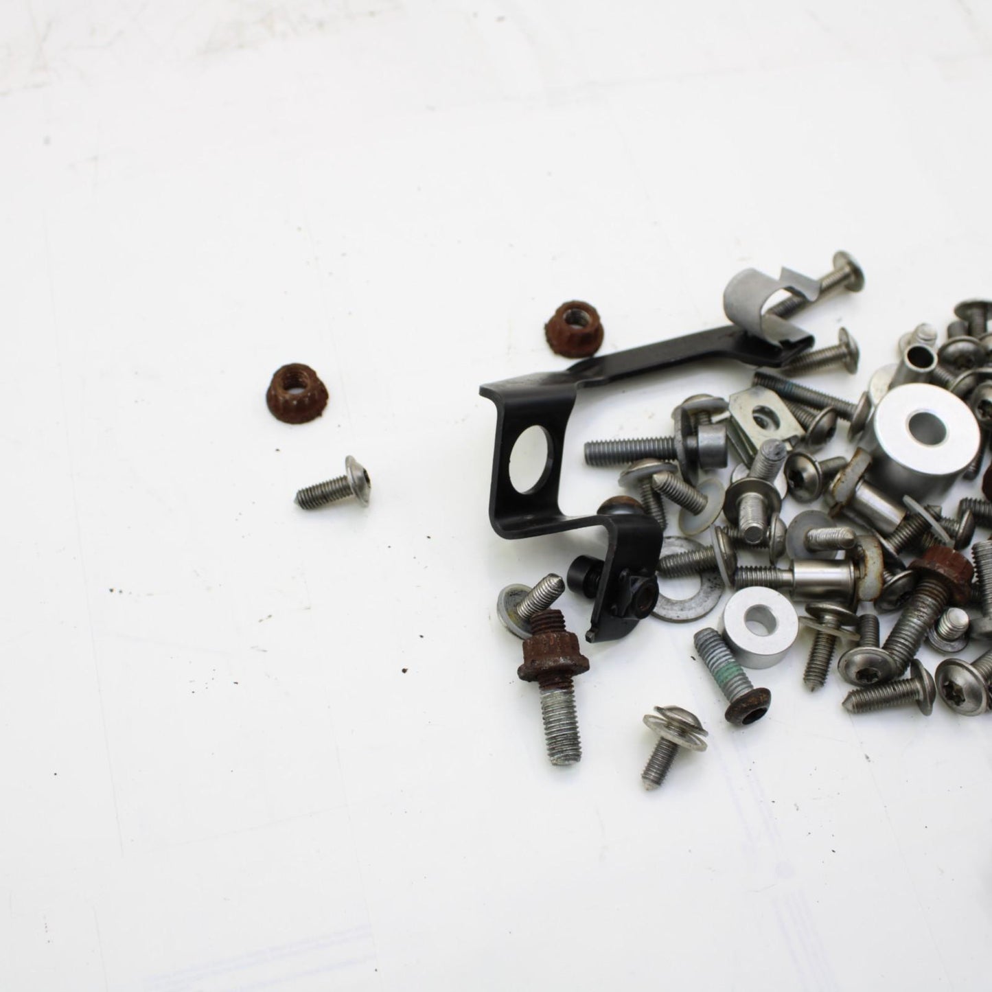 2009 - 2014 BMW S1000RR BOLTS SET HARDWARE KIT FAIRING STOCK