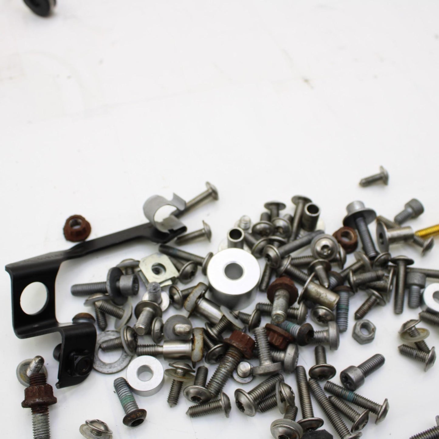 2009 - 2014 BMW S1000RR BOLTS SET HARDWARE KIT FAIRING STOCK