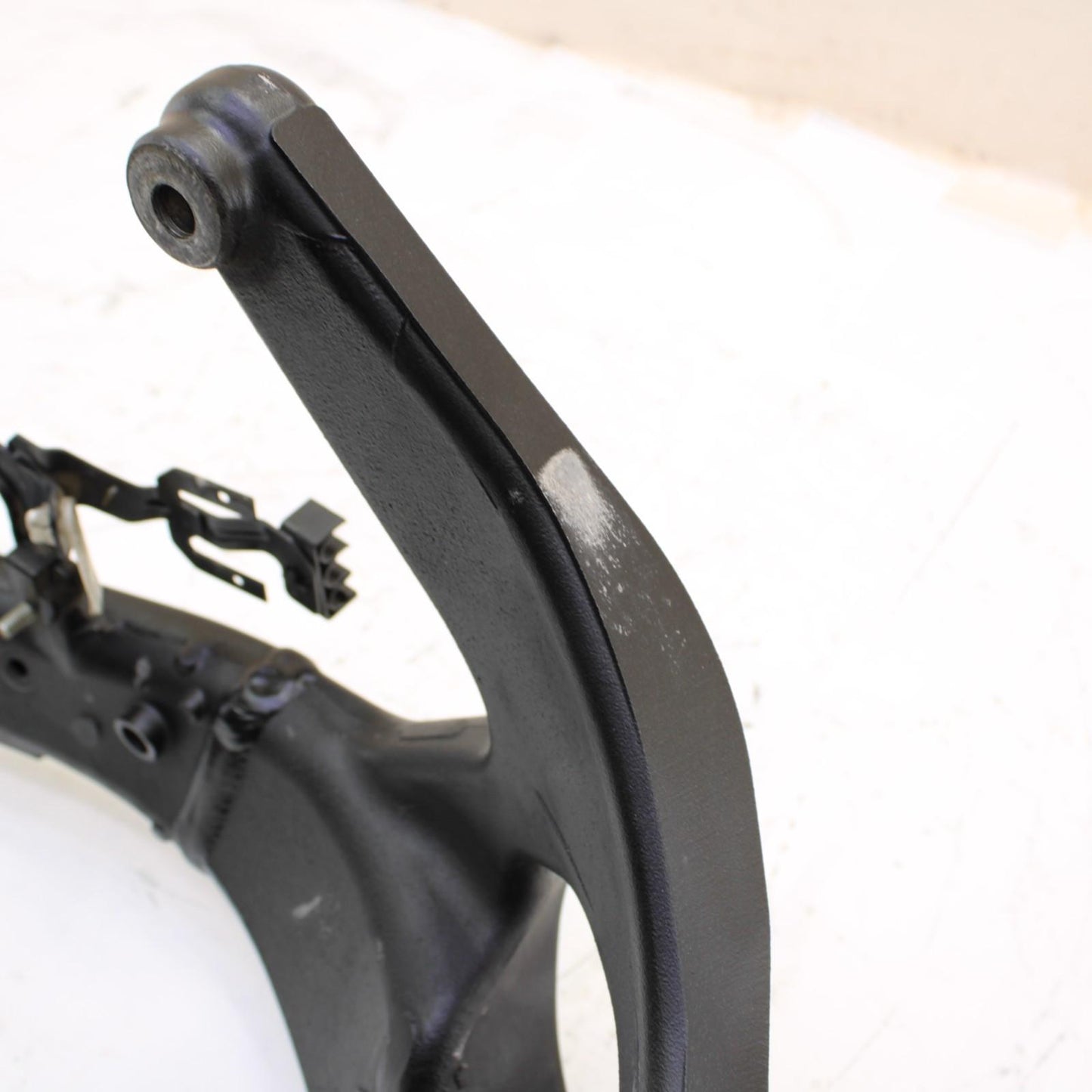 2017 - 2025 SUZUKI GSXR1000 FRAME CHASSIS BLACK STRAIGHT *GOOD TABS*