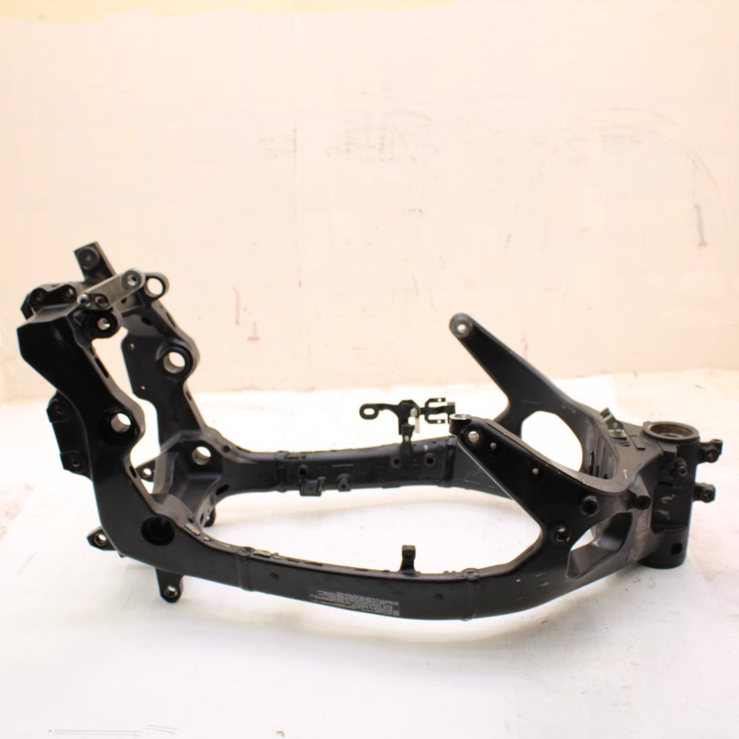 2017 - 2025 SUZUKI GSXR1000 FRAME CHASSIS BLACK STRAIGHT *GOOD TABS*