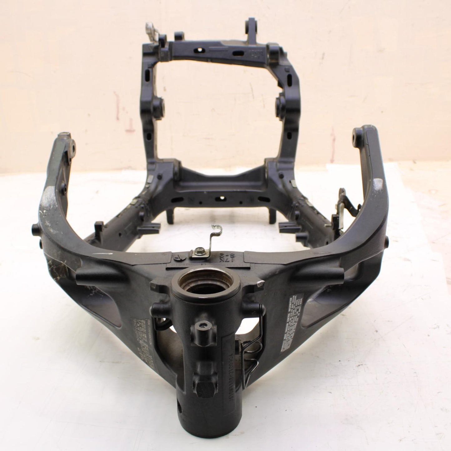 2017 - 2025 SUZUKI GSXR1000 FRAME CHASSIS BLACK STRAIGHT *GOOD TABS*