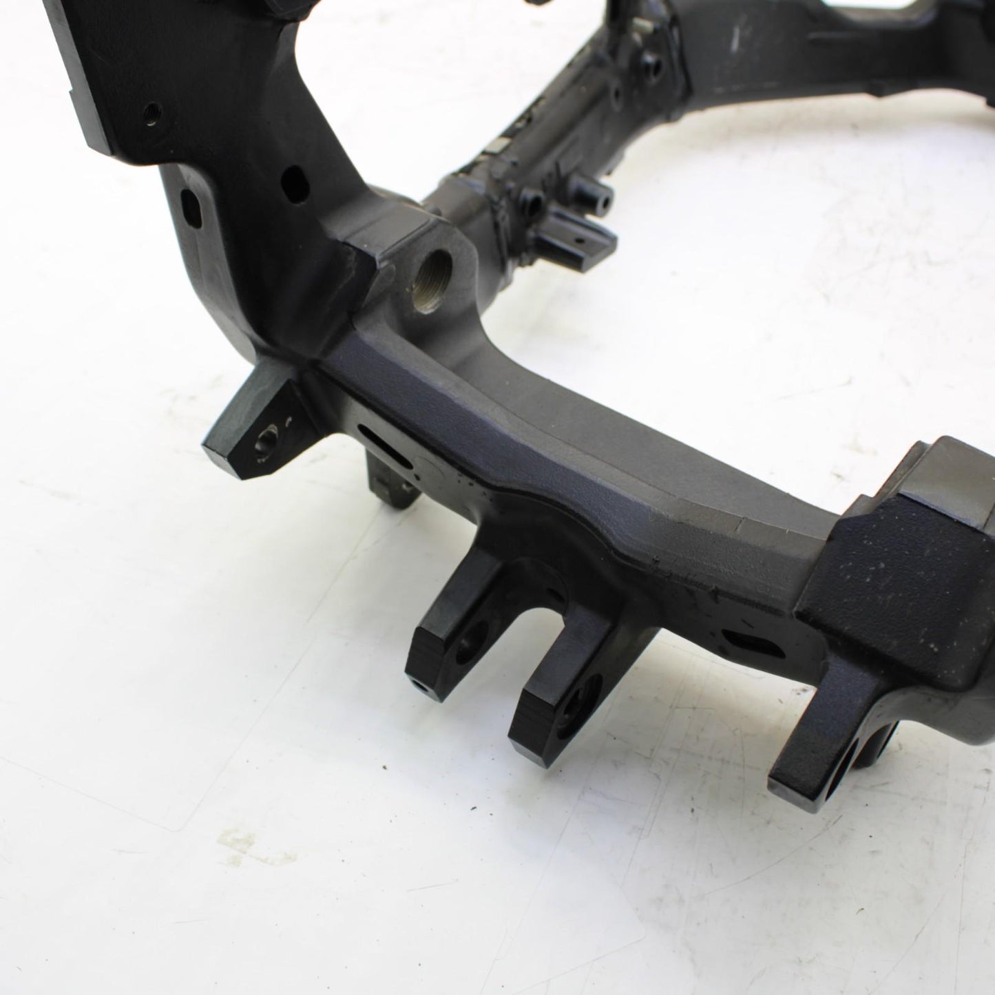 2017 - 2025 SUZUKI GSXR1000 FRAME CHASSIS BLACK STRAIGHT *GOOD TABS*