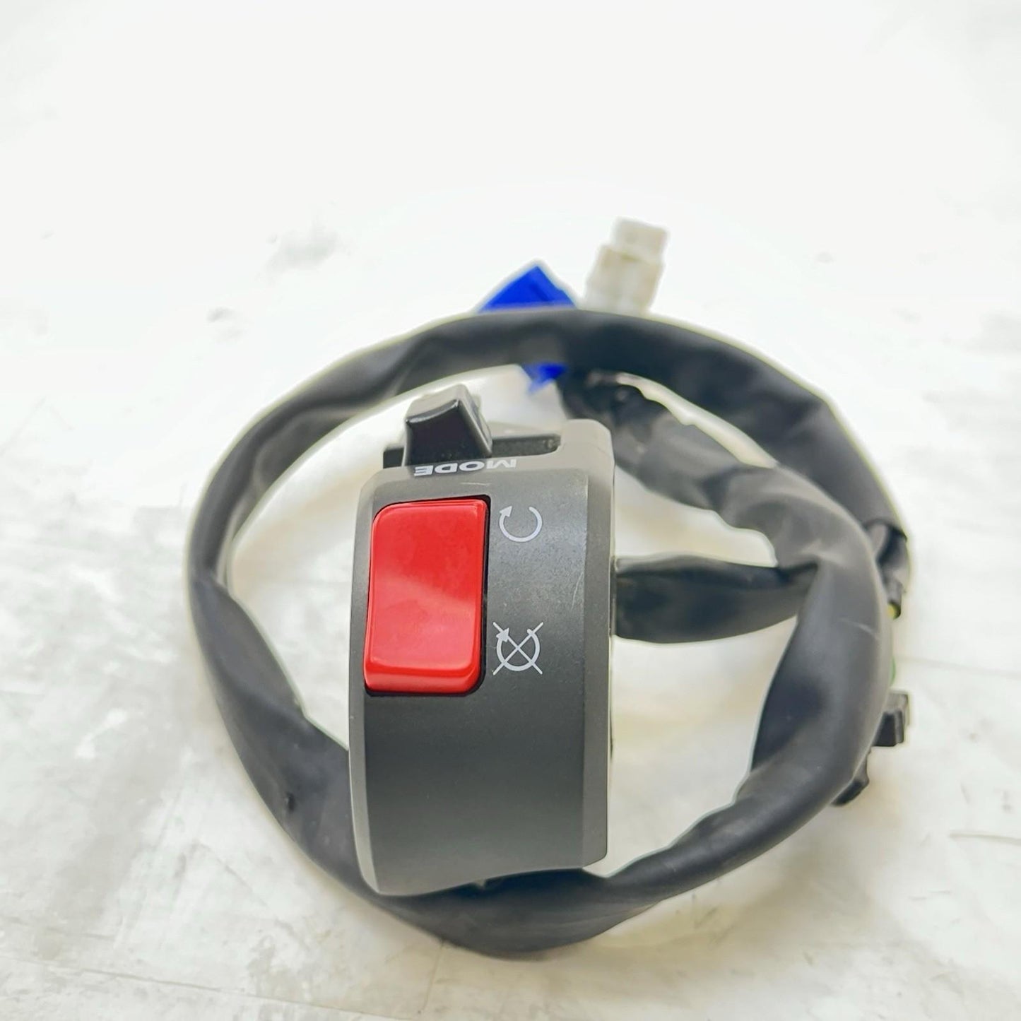 2009 - 2014 YAMAHA YZF R1 RIGHT SWITCH START STOP ON OFF KILL CONTROL STOCK