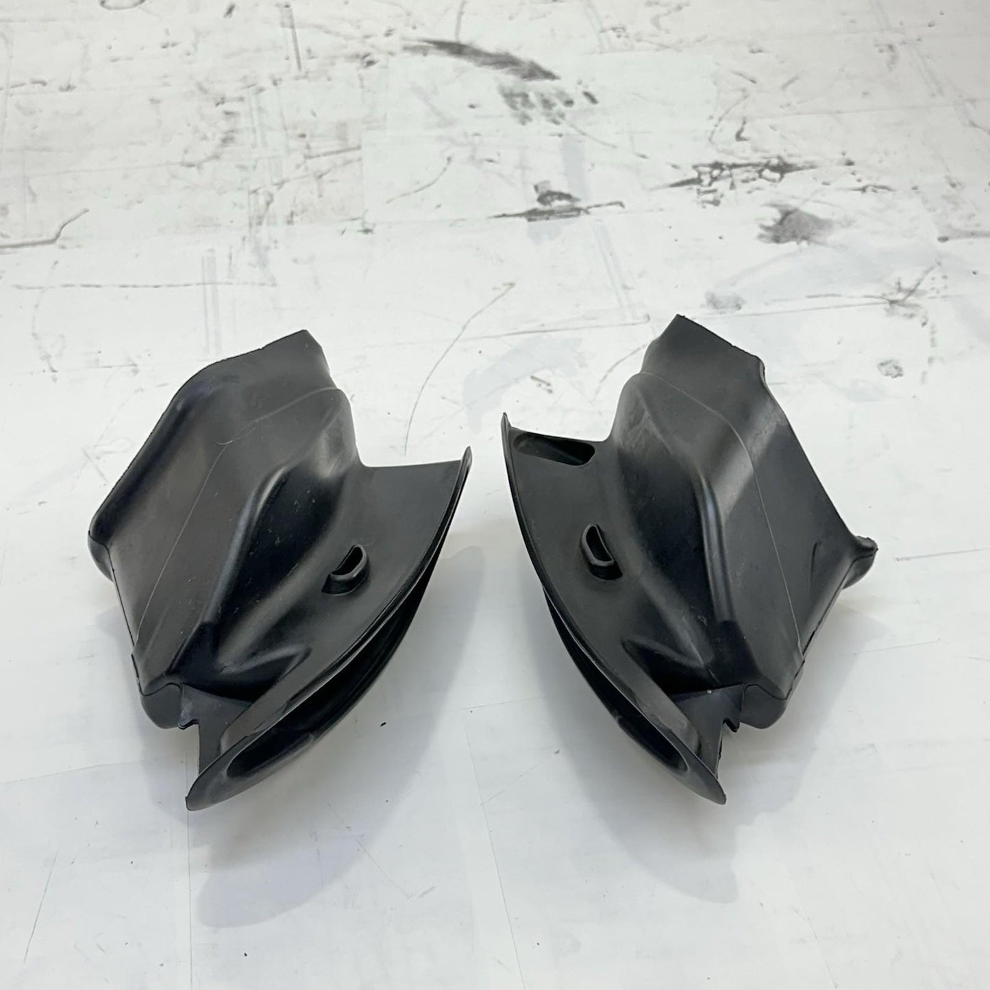 2009 - 2014 YAMAHA YZF R1 RAM INLET DUCT SIDE LEFT RIGHT AIR INTAKE SET STOCK